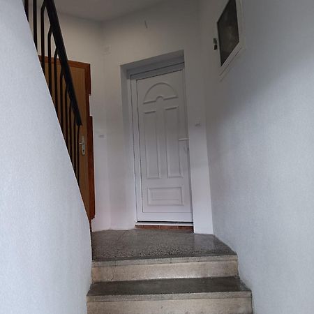 Apartman Sonja Hostel Dubrovnik Bagian luar foto